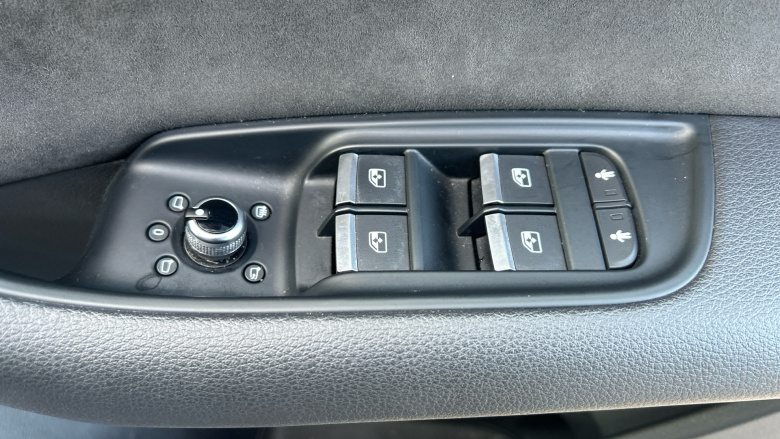 Audi Q7 50 TDI Quattro Black Edition 5dr Tiptronic Diesel Estate